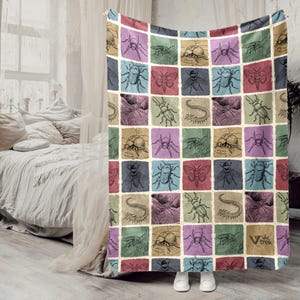 Vintage Insect Lover Blanket, Bug Themed Throw, Nature Insects Decor, Entomology Gift, Insect Garden Blanket
