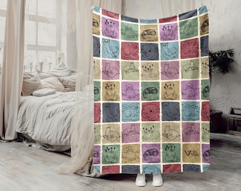 Otter Gift Blanket, Vintage Otter Lover Throw, Retro Animal Fleece Blanket, Cozy Otter Graphic Blanket, Unique Sea Life Lover Gift for Home