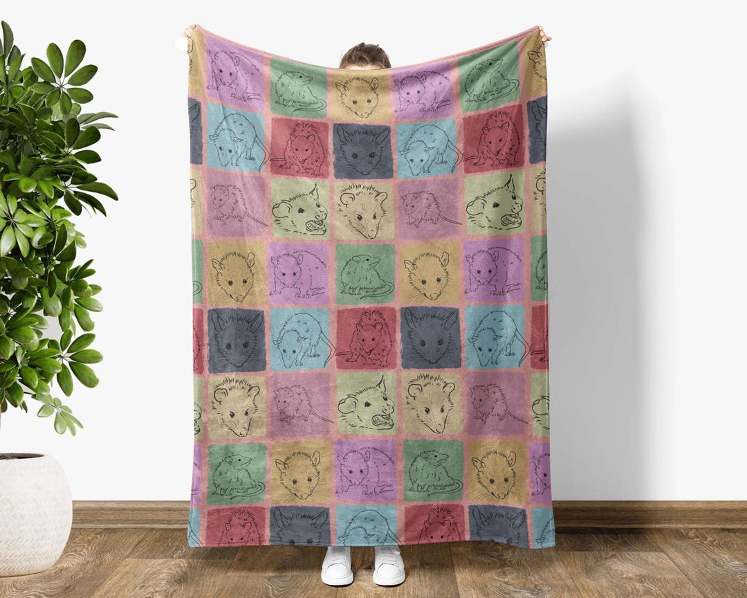Possum Gift Blanket, Vintage Opossum Lover Throw Blanket, Easily