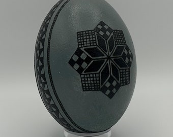 Emu Shell Pysanka - Etched Basic Traditional Design