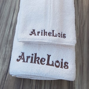Personalisiertes besticktes Badetuch: Monogrammiert 100% Baumwolle