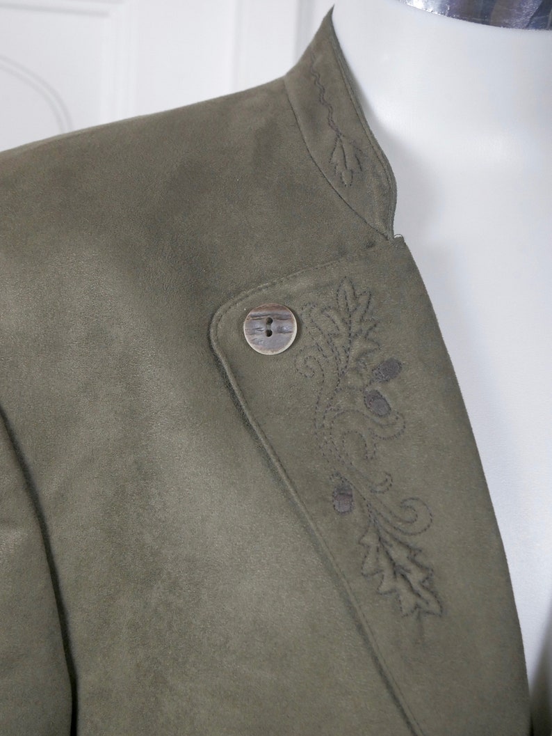 Size 42 USUK Soft Microfibre Blazer with Faux Antler Buttons Brown Faux Suede Trachten Jacket