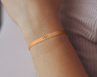 Baha'i 9-Pointed Star Cuff Bracelet: USA Made Religious Jewelry