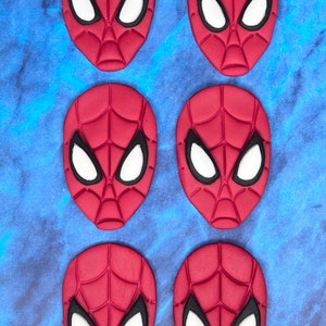 Handmade Edible Fondant Toppers Birthday Party Spider cupcake toppers
