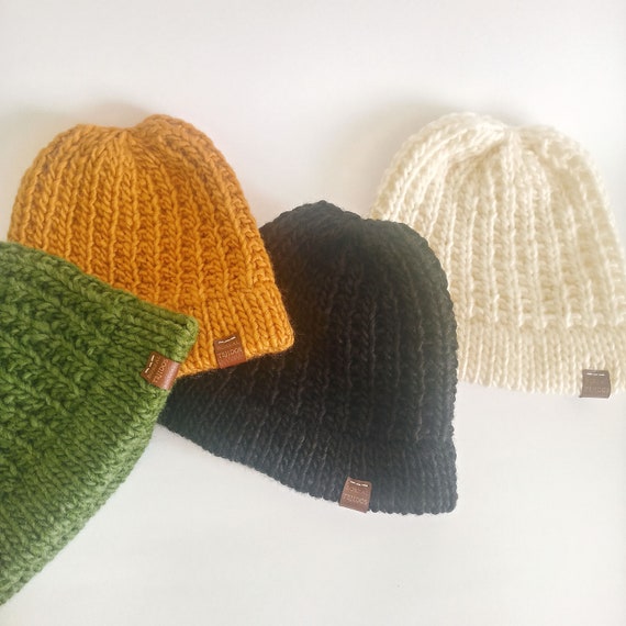 Patrón de tejido en español gorro tejido con dos agujas hecho - España