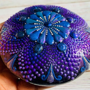 Blue to  Purple Flower Mandala Stone