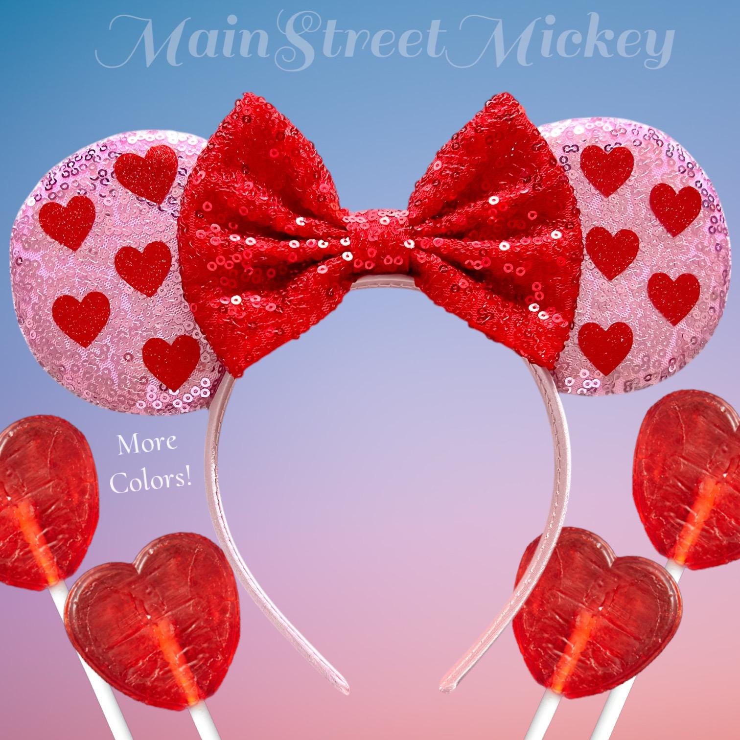 Minnie Mouse Valentine display picture 1