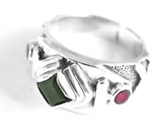 Faceted Moldavite Garnet Sterling Silver Ring, Men's Ring, Heart Chakra