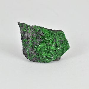 Uvarovite, Natural Green Garnet, Green Garnet, Crystals on matrix from Russia, Mineral Specimen, January Birthstone Garnet