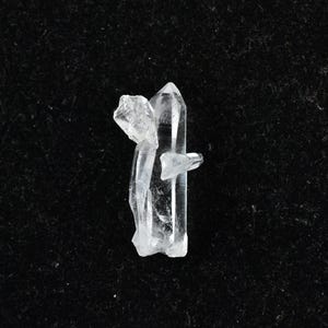 5.01gm Colombian Lemurian Quartz Crystal Point | High Vibration Raw Crystal | Meditation, Healing, Energy Work, Rare Collectible Crystal