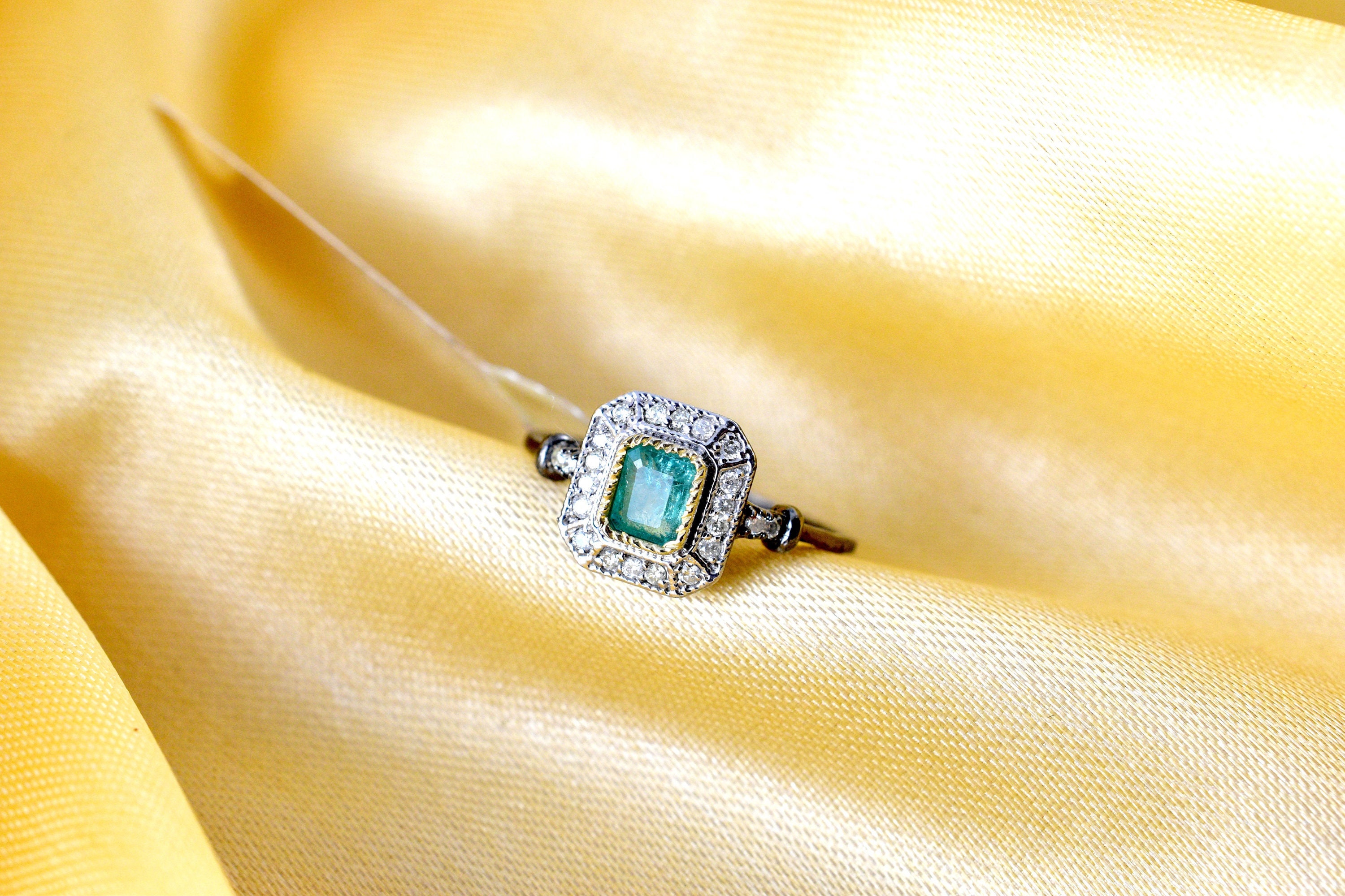 Emerald Ring Vintage / Natural Emerald Ring With Diamond/ Etsy