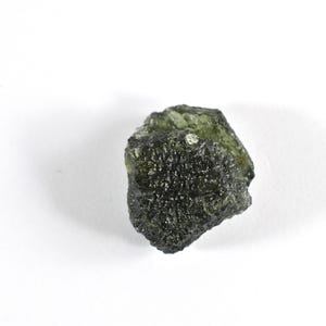 Moldavite, Genuine Raw Moldavite, Czech Moldavite, Green Moldavite Crystals, Heart Chakra, Healing Gemstone, Free Size