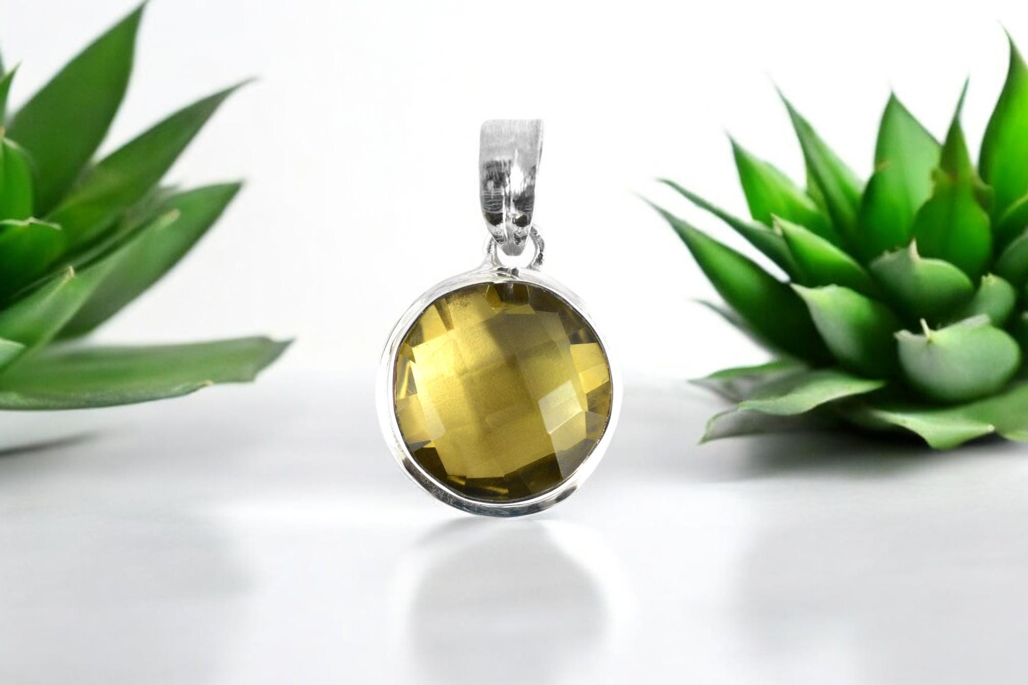[韓国の人気ジュエリー] 925 silver. Lemon necklace Lemon Quartz Pendant, 925 Sterling Silver, Yellow Color