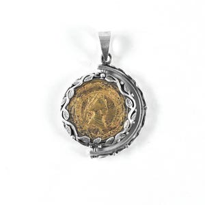 Coin Pendant, Silver Coin Leaf Pendant, Spinner Pendant, Vintage Gift for her, Spinner Coin Jewelry, Handmade Coin Necklace, Coin Jewelry