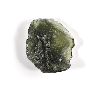 Natural Moldavite Big Raw, Heart Chakra, Genuine Moldavite Raw, Healing Crystal, Moldavite Crystals, Home Decor, Green Moldavite Gemstone
