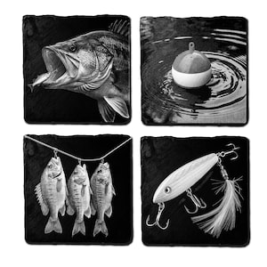 Largemouth Bass Trophy PNG för lasergravering, 4-pack fiskeunderlägg i skifferfärgat material