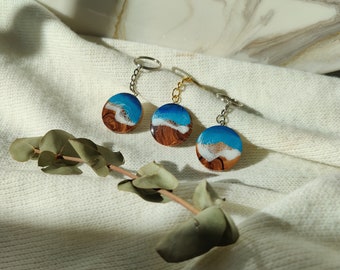 Personalized olive wood keychain with resin wave