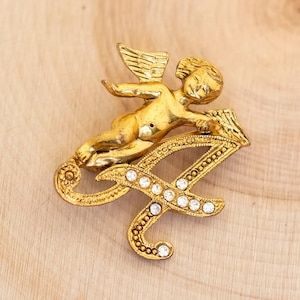 Vintage Gold Tone Celtic Angelic Letter A Gold Tone Broche - B7