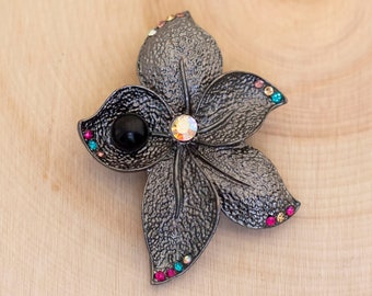 Vintage Gothic Silver Ton Floral Rhinestones Brooch - B8