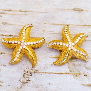 Vintage Gold Tone Starfish Lovely Rhinestones Clip On Earrings - BA1