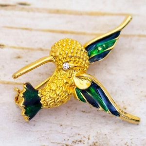 Vintage Art Nouveau Gold Tone Intricate Bird Brooch - BX1