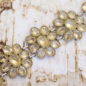 7 inch, Vintage Clear Floral Rhinestones Unique Bracelet - B18