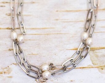 17 1/2 inch, Vintage Silver Tone Long Oval Links White Faux Pearl Multi Strand Necklace - BQ1