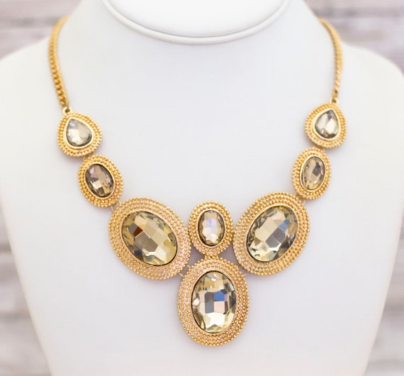 18 inch, Vintage Oval Faux Diamonds Gold Tone Bib… - image 2