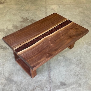 Live Edge Coffee Table / Walnut Coffee Table / Epoxy Coffee Table / Epoxy River Table / Live Edge Table / Resin Coffee Table