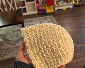 Crocheted Baby Bonnet
