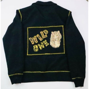 Vintage Mureli Wild One Tiger King Jacke Schwarz Gold Made in Macau Small Crystal