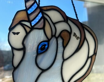 Unicornio de vidrieras