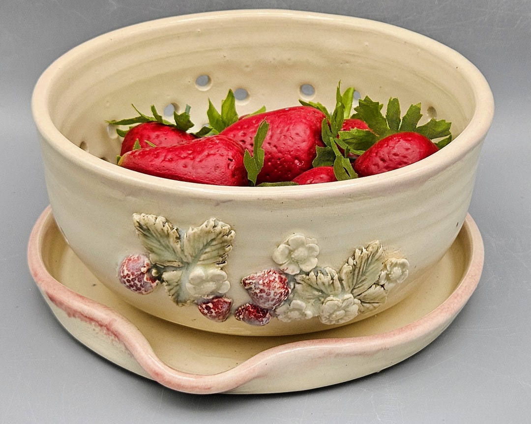 Handmade Berry Bowl, Small Pottery Berry Bowl, Ceramic Berry Bowl ...