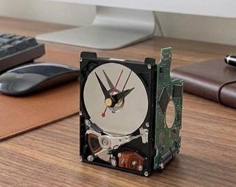 Recycled Laptop Hard Drive Desk Clock: Eco-Friendly Tech Gift
