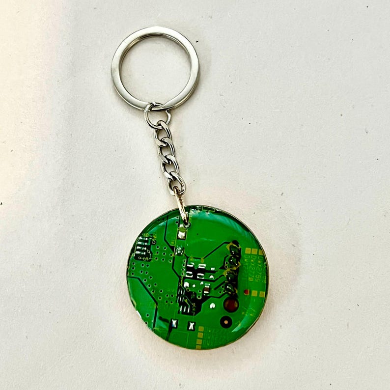 Recycled Circuit Board Keyring - Computer Geek Gift - Etsy