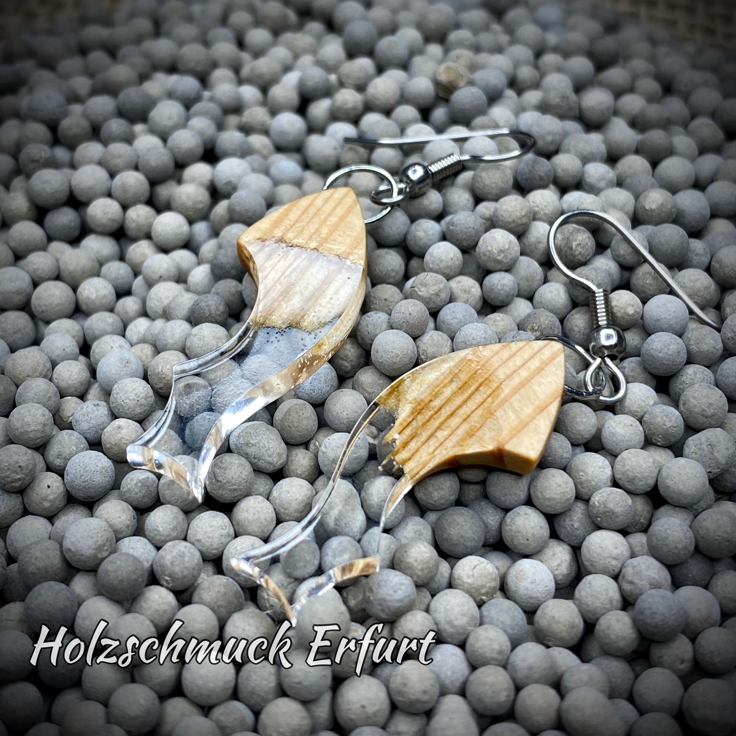 Pendientes hechos de madera y resina joyería de madera única Etsy