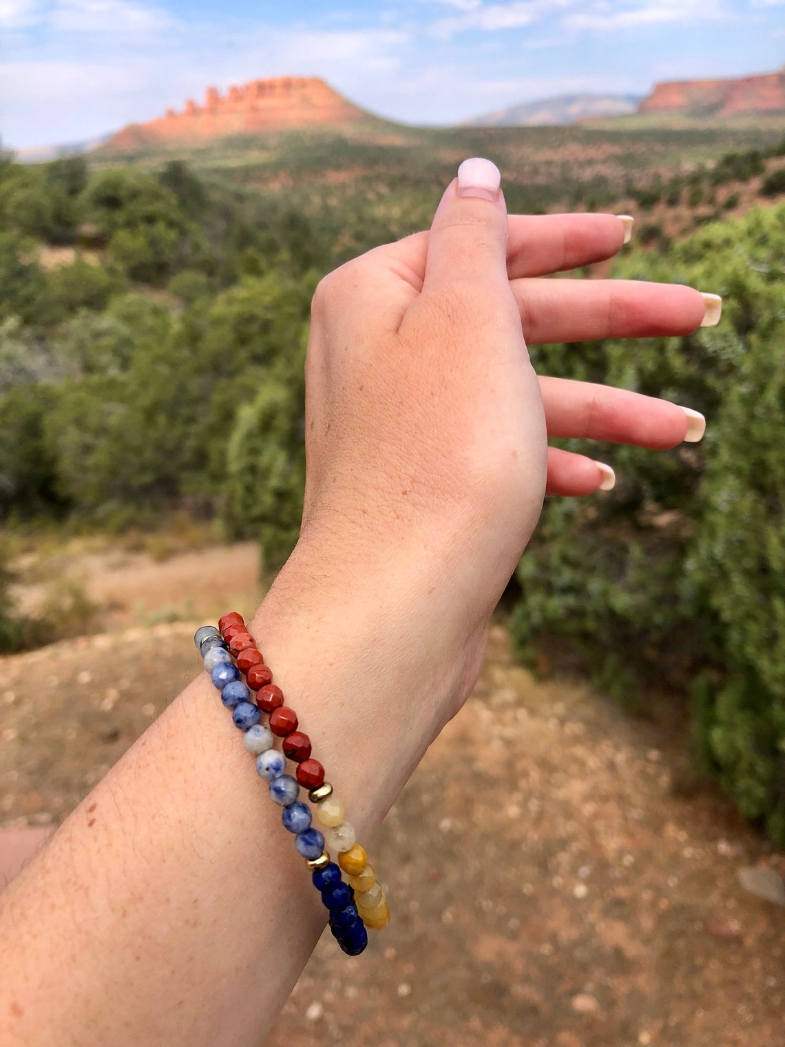 7 Chakra Armband Heilsteine - 14K Gold Draht Energie Armreif