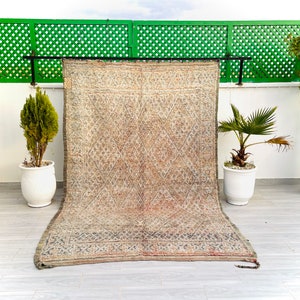 Berber Moroccan Rug, vintage rug, Authentic rug, large area rug, 9.4x6.2 FT