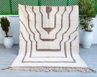 Handmade Beni Ourain Rug: Moroccan Sheep Wool Rug