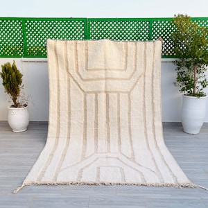 Hand Knotted Wool Beni Ourain Rug: Authentic Moroccan Decor (10x6.6 ft)