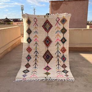 Handmade Wool Moroccan Rug: Colorful Abstract Beni Ourain