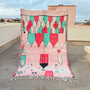 Abstract Moroccan Rug, pink rug,Authentic rug , vintage boujaad rug, 8x5.4 FT