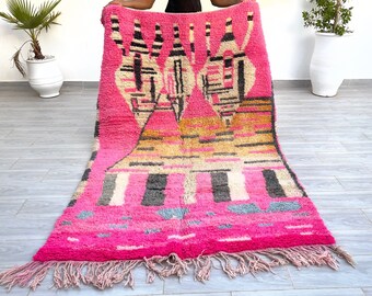 Fabulous Moroccan Rug, Area rug , Authentic rug , Hand knotted Rug, Pink wool Rug, Abstract Rug