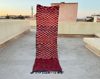 Vintage Berber Runner Rug: Authentic Moroccan Wool Rug (8.8x2.5 ft)
