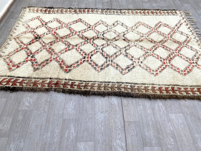 Vintage Moroccan Beni Ourain rug, bohemian rug, Authentic rug image 7