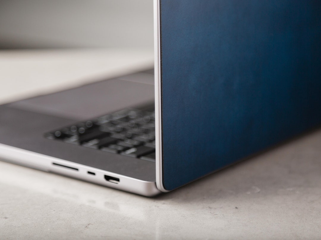 MacBook Pro 16