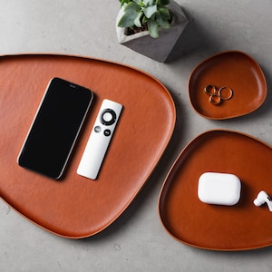 Leather Catchall Valet Tray, Molded Italian Leather, Nesting Modern Organic Minimal Catch All, Decor Organization  Set, Hand made, USA