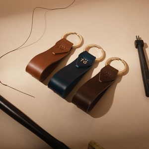 Italian Leather Key Chain with Gold Key Ring, Personalized, Monogram, Luxury Gift, 7 Colors Available, Hand Made in the US