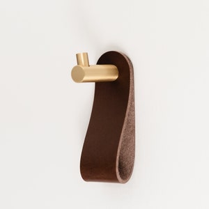 Brass Wall Mount Hooks with Rich Brown Leather Loops, Mounting Hardware Included, Entryway Kitchen Bedroom Organization, Personalized, USA