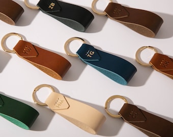 Llavero de cuero italiano con llavero dorado, personalizado, monograma, regalo de lujo, 7 colores disponibles, hecho a mano en EE. UU.
